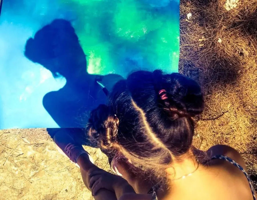 Artist-led painting workshop at ARTio LAB in Greece